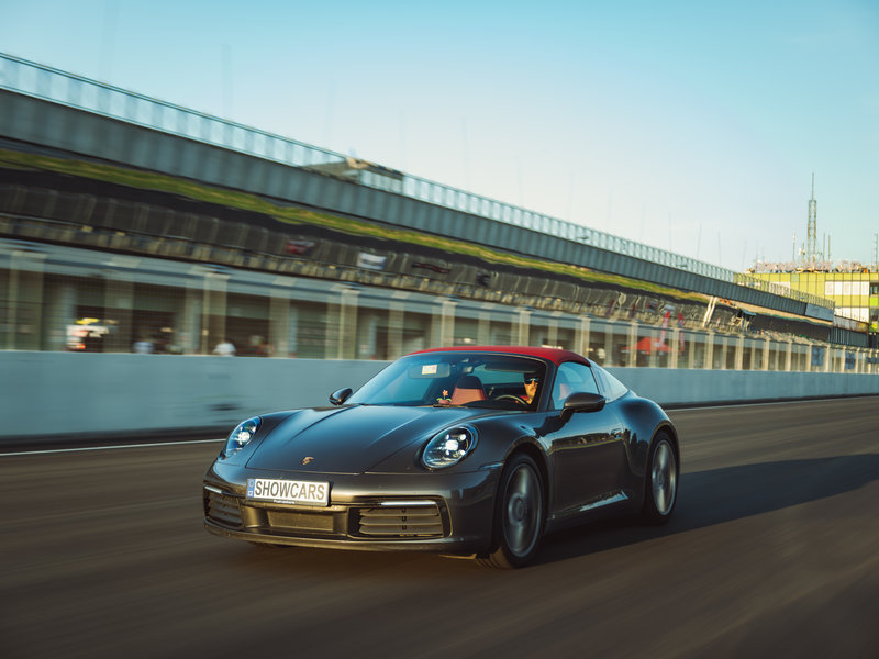 Levně Jízda v Porsche 911 Carrera na polygonu