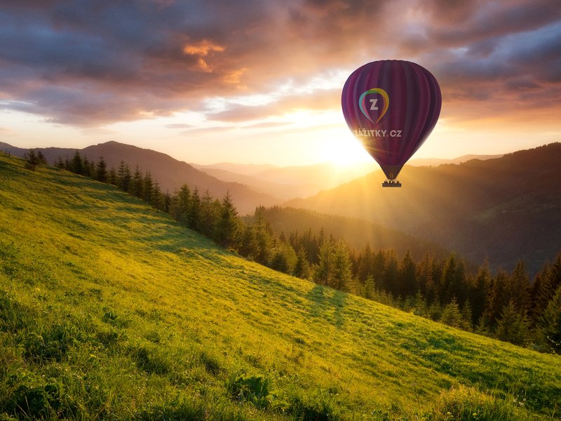Levně Privátní let největším balónem pro 24 pasažérů