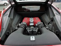 Motor Ferrari je sám o sobě umělecký skvost
